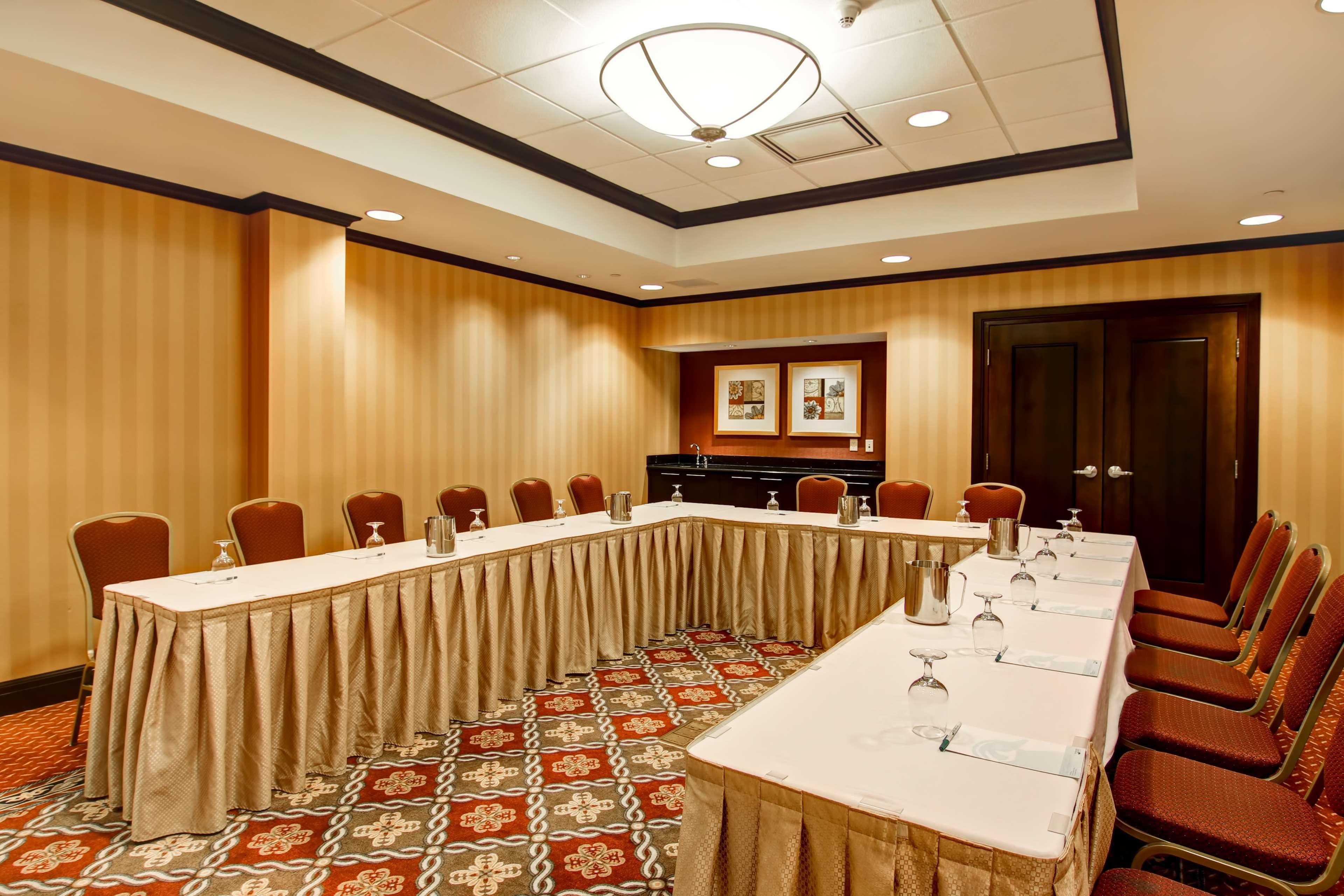 Hampton Inn By Hilton Toronto Airport Corporate Centre Exteriér fotografie