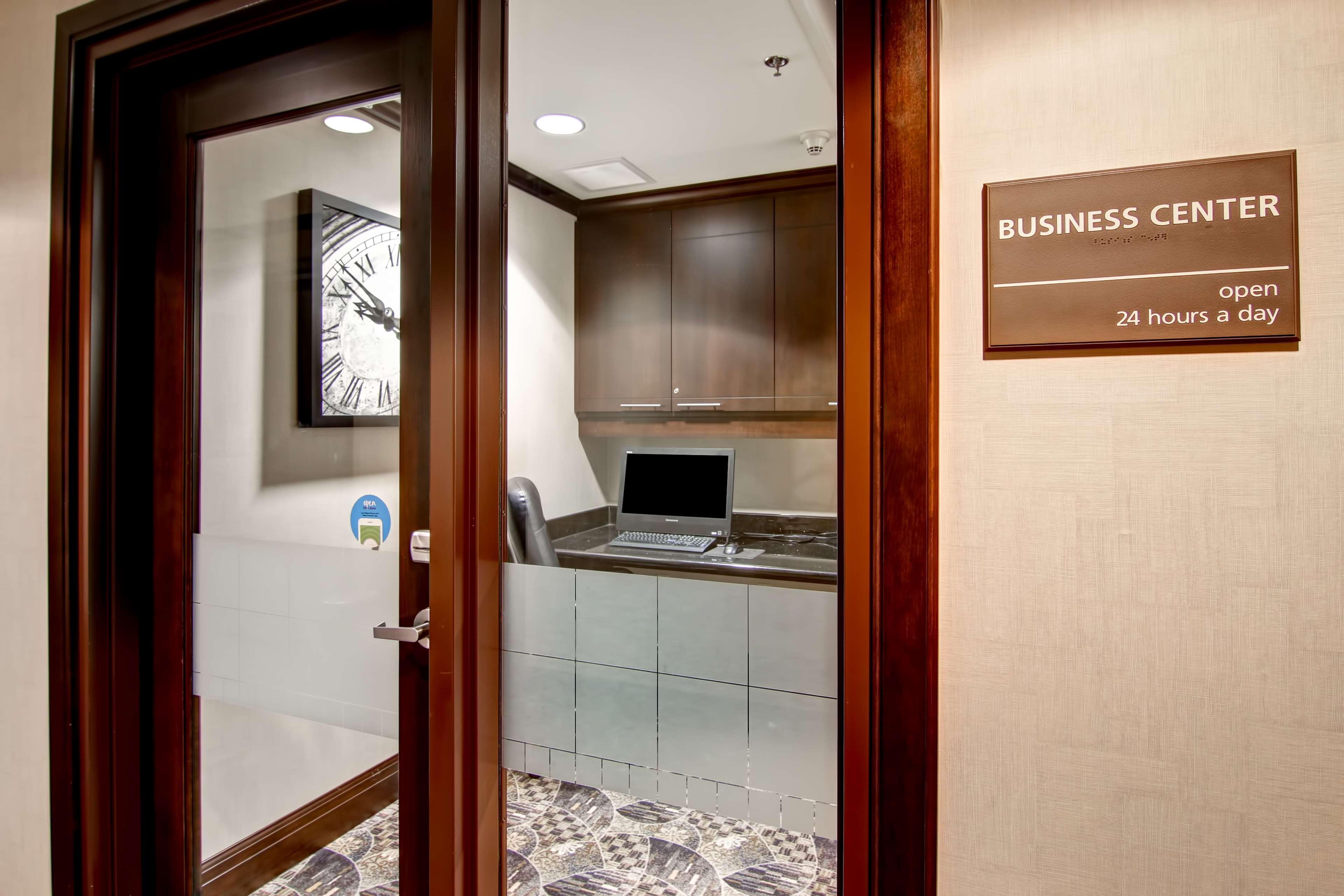 Hampton Inn By Hilton Toronto Airport Corporate Centre Exteriér fotografie