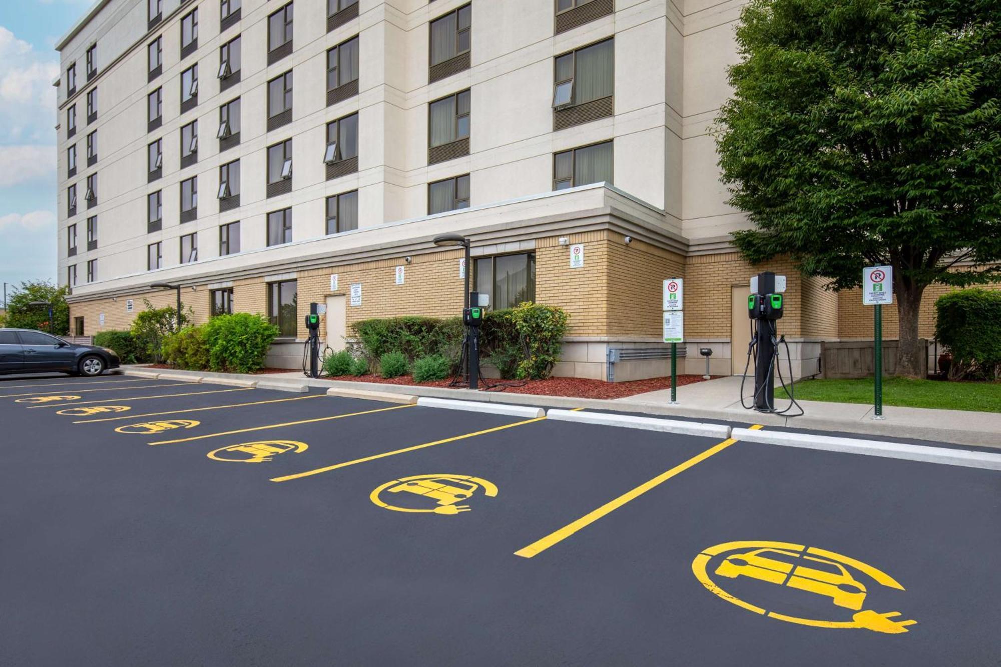 Hampton Inn By Hilton Toronto Airport Corporate Centre Exteriér fotografie
